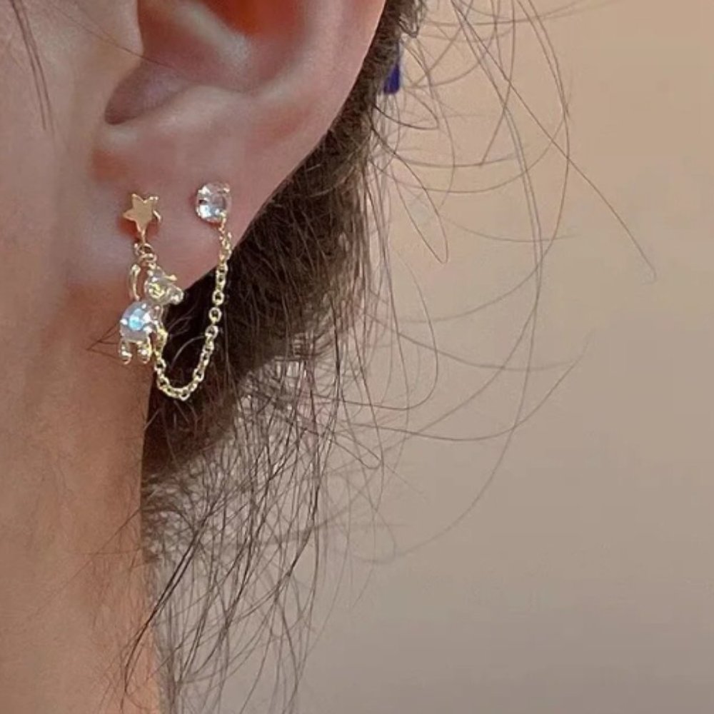 Double Lobe Piercing Linked Teddy Bear Star Gold Earrings